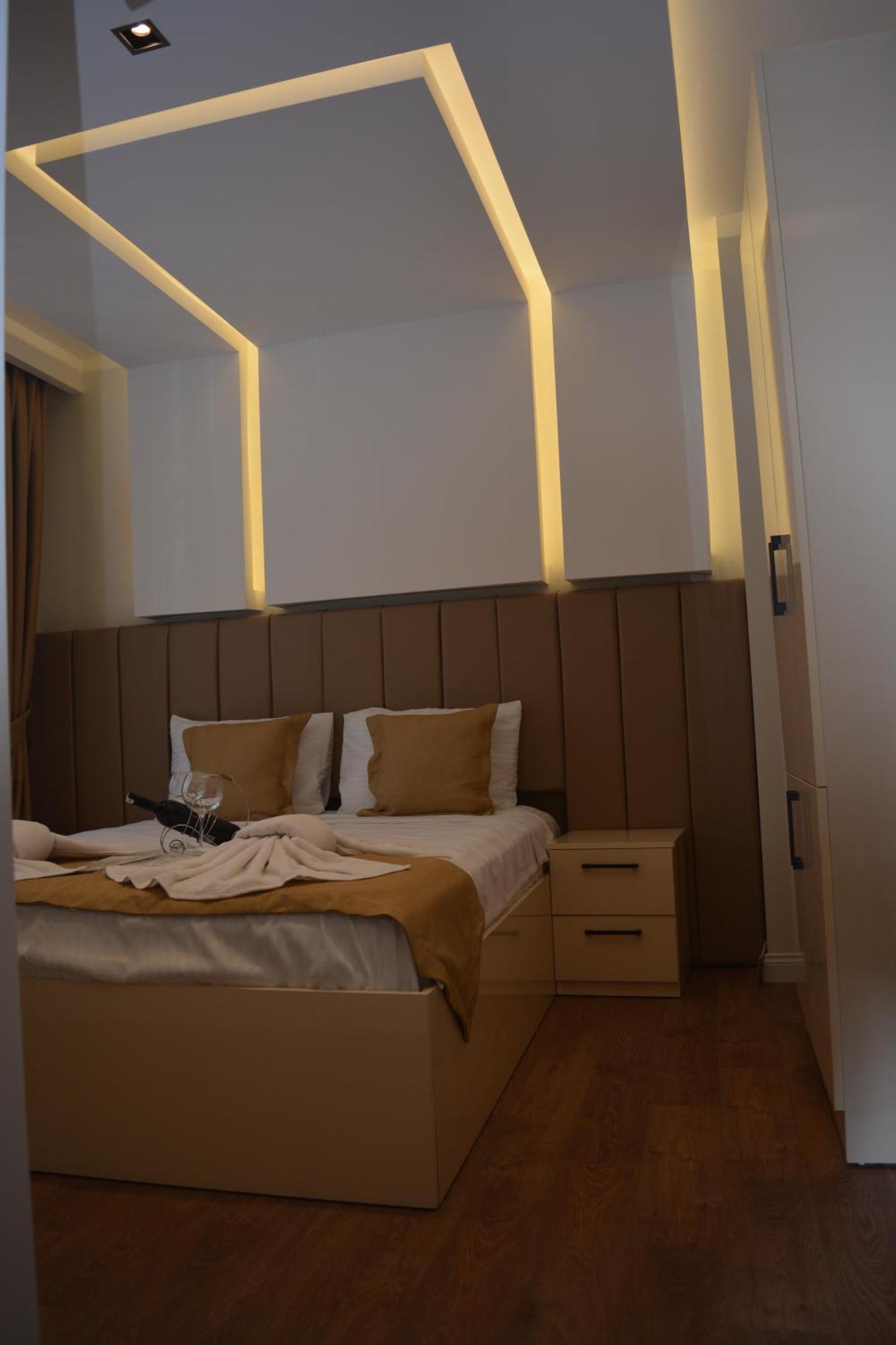 Garden Elisa Hotel Istanbul Exterior photo